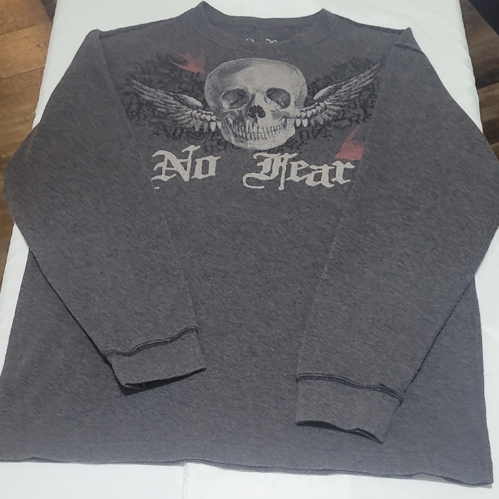No Fear Gray Graphic Long Sleeve Sweatshirt Size XL. EUC